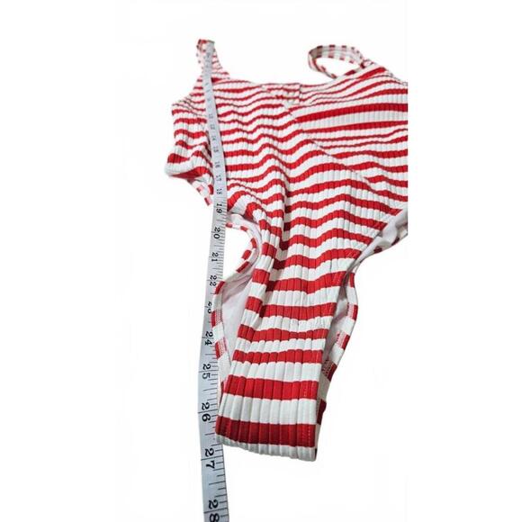 Roxy Women's Red & White Striped One-Piece Swimsuit Size Large NWT - Picture 9 of 9